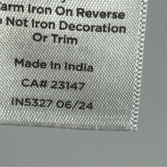 Talbots Autumn Embellished Red and Silver Crewneck Tee Size Medium - Picture 10 of 11